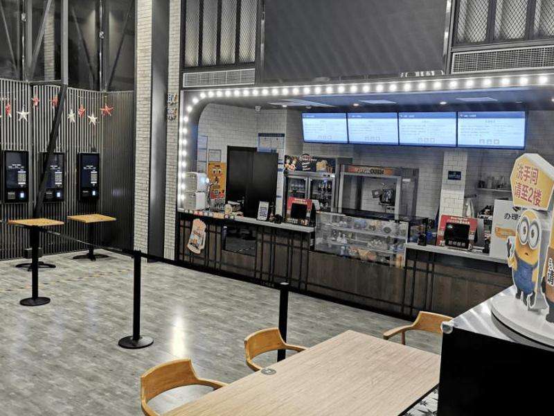 发现Facebook上最热门的大波妹账户